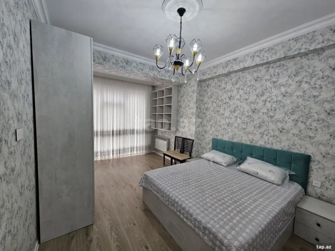 Kirayə verilir 2 otaqlı yeni tikili 70 m²