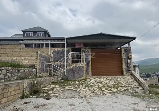 Satılır 9 otaqlı həyət evi 600 m² — Daşkəsən 9 otaq 600.00 m²