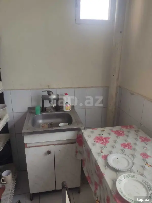Kirayə verilir 2 otaqlı həyət evi 50 m²