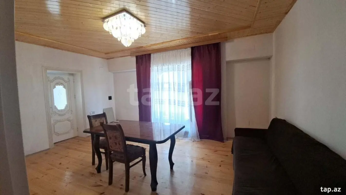 Kirayə verilir 5 otaqlı yeni tikili 250 m²
