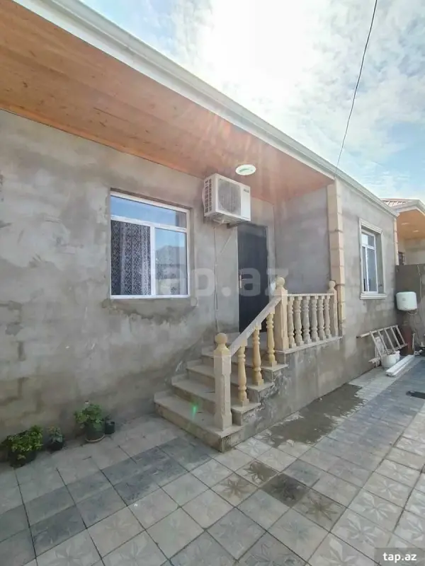 Satılır 3 otaqlı həyət evi 90 m²