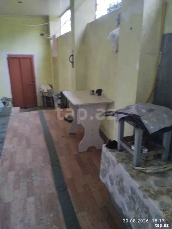Satılır 3 otaqlı həyət evi 1.5 m²