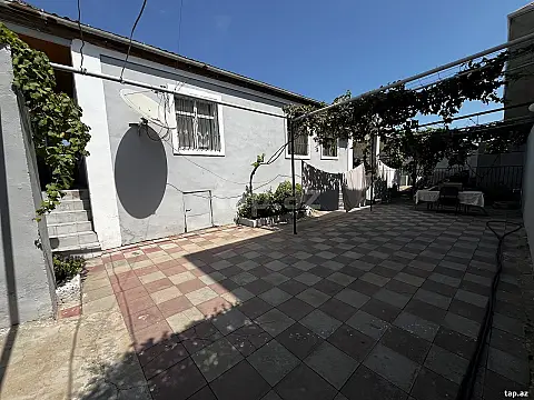 Satılır 4 otaqlı həyət evi 134.9 m² — Bakı 4 otaq 134.90 m²