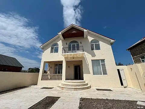 Satılır 5 otaqlı həyət evi 200 m² — Qusar 5 otaq 200.00 m²