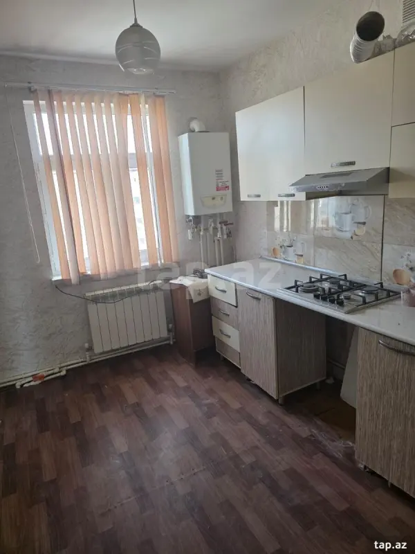 Kirayə verilir 2 otaqlı mənzil 80 m²