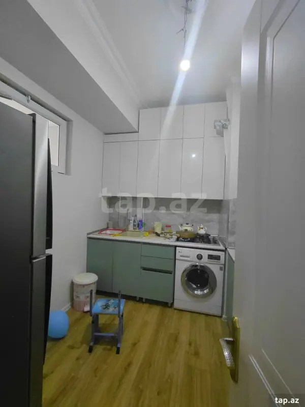 Kirayə verilir 3 otaqlı yeni tikili 100 m²