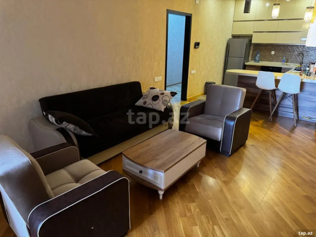 Kirayə verilir 3 otaqlı yeni tikili 110 m²