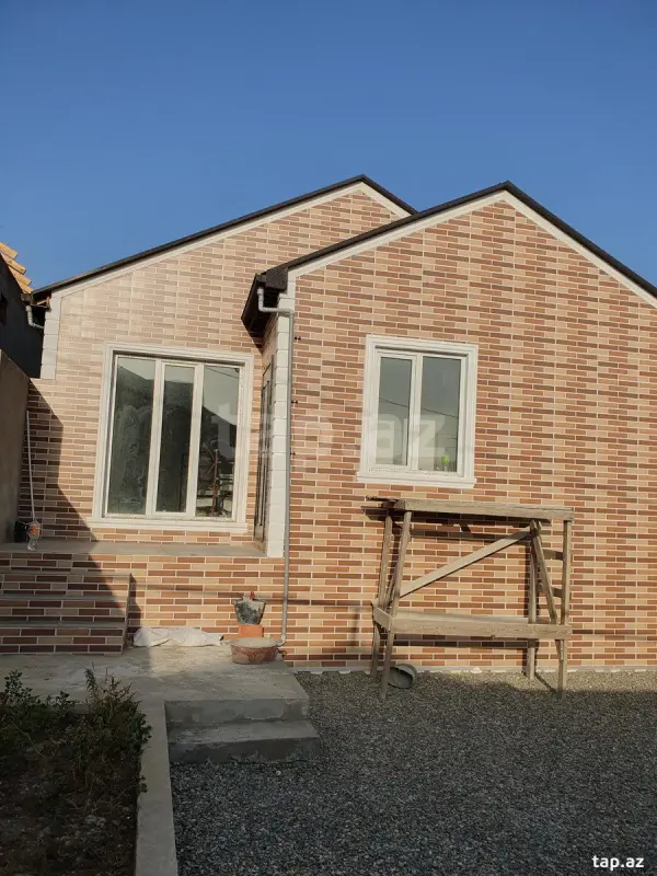 Satılır 3 otaqlı həyət evi 70 m²