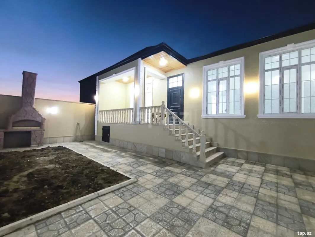 Satılır 4 otaqlı həyət evi 140 m²
