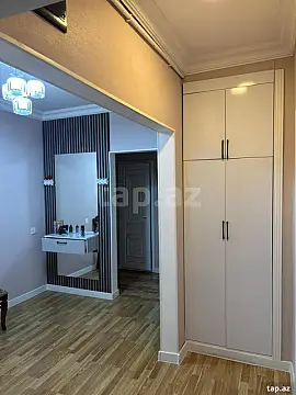 Satılır 4 otaqlı mənzil 100 m² — Bakı, Yeni Günəşli 4 otaq 100.00 m²