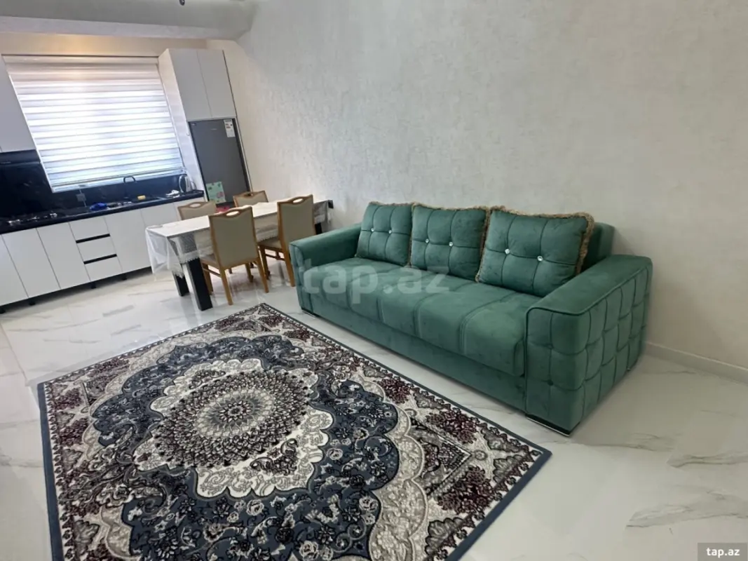 Kirayə verilir 3 otaqlı yeni tikili 94 m²