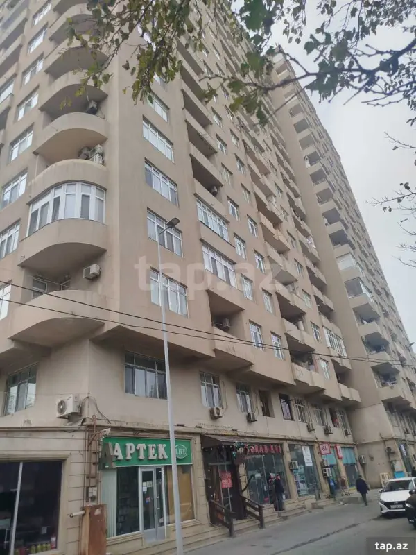 Satılır 3 otaqlı yeni tikili 92 m²