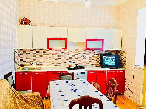 Kirayə verilir 5 otaqlı həyət evi 90 m² — Siyəzən 5 otaq 90.00 m²