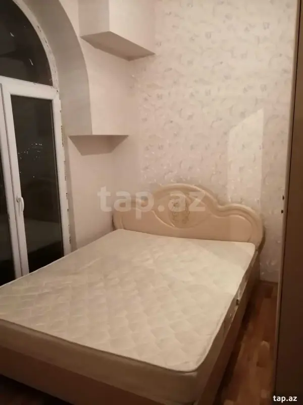 Kirayə verilir 2 otaqlı yeni tikili 45 m²