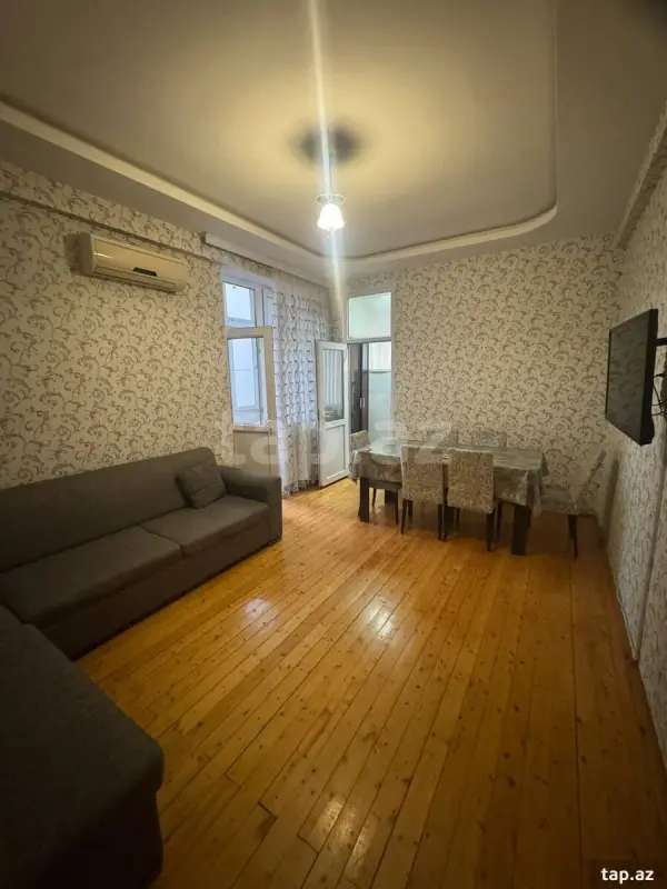Kirayə verilir 2 otaqlı yeni tikili 80 m²