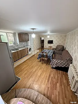 Kirayə verilir 2 otaqlı həyət evi 50 m² — Bakı, Bakıxanov 2 otaq 50.00 m²