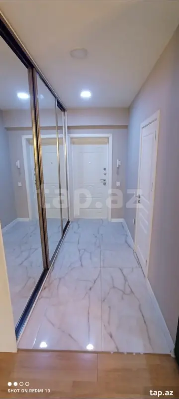 Kirayə verilir 3 otaqlı yeni tikili 55 m²