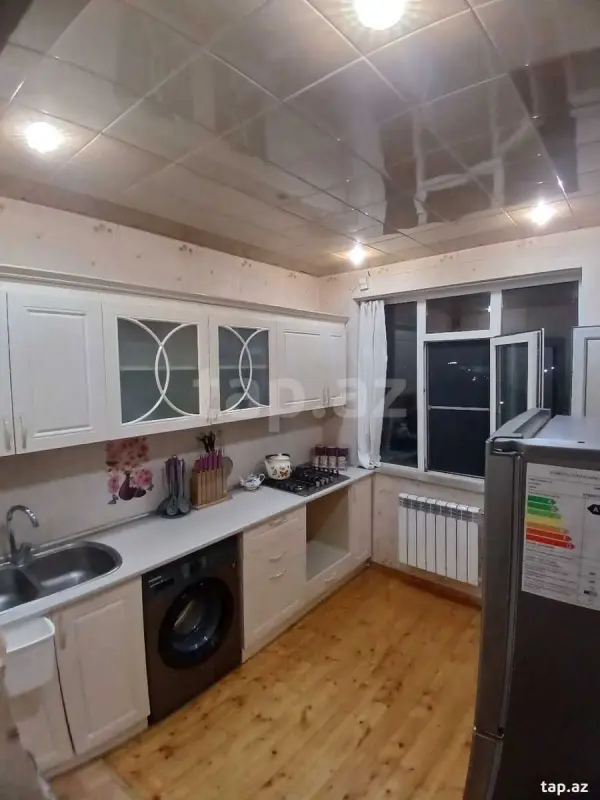 Satılır 2 otaqlı yeni tikili 70 m²