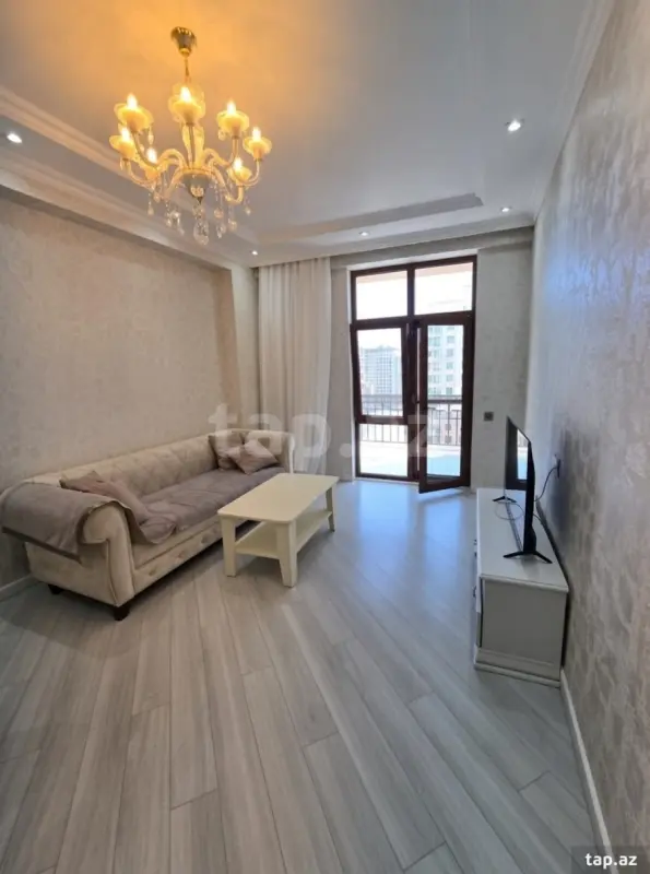 Kirayə verilir 2 otaqlı yeni tikili 65 m²