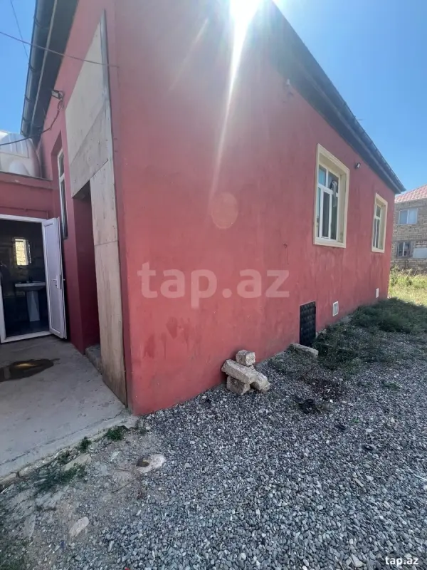 Satılır 2 otaqlı həyət evi 60 m²