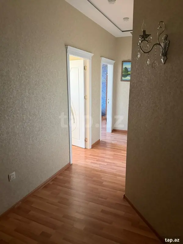 Kirayə verilir 2 otaqlı yeni tikili 62 m²