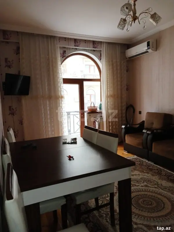 Kirayə verilir 2 otaqlı yeni tikili 50 m²