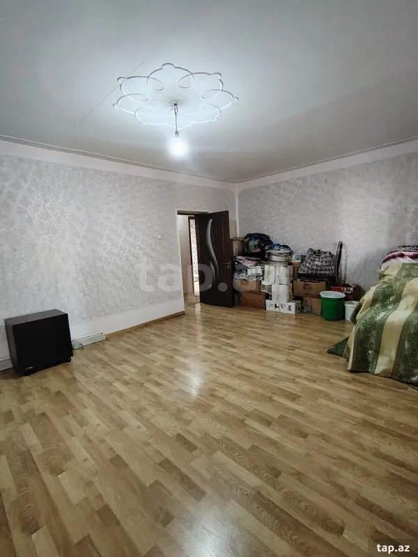 Satılır 4 otaqlı yeni tikili 82 m²