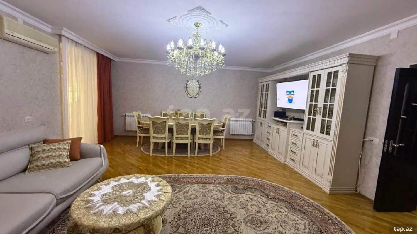 Satılır 5 otaqlı mənzil 115 m²