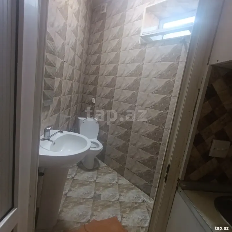 Kirayə verilir 2 otaqlı həyət evi 40 m²