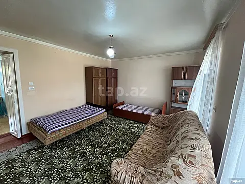 Kirayə verilir 3 otaqlı həyət evi 65 m² — Zaqatala 3 otaq 65.00 m²