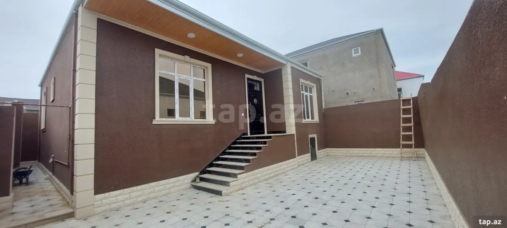 Satılır 4 otaqlı həyət evi 93.5 m²