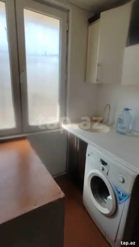 Kirayə verilir 2 otaqlı mənzil 70 m²