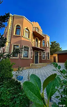 Satılır 8 otaqlı həyət evi 370 m² — Bakı 8 otaq 370.00 m²