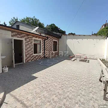 Satılır 4 otaqlı həyət evi 85 m² — Bakı 4 otaq 85.00 m²