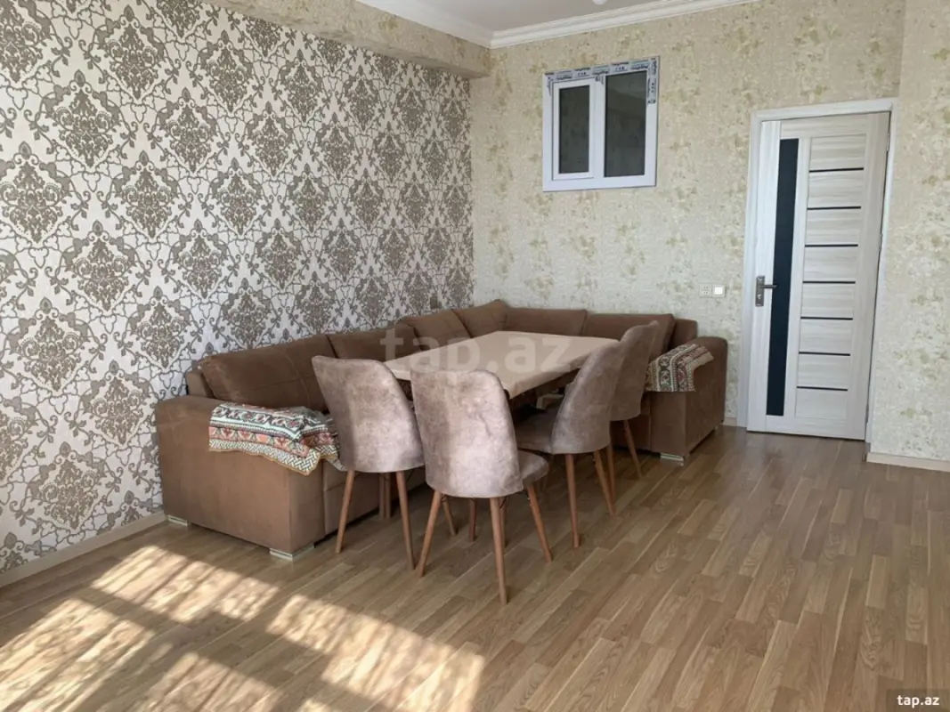 Kirayə verilir 2 otaqlı yeni tikili 70 m²