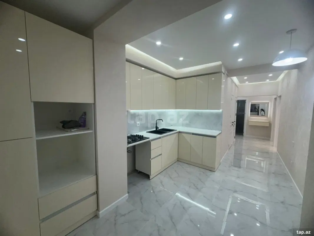 Satılır 3 otaqlı mənzil 78 m²