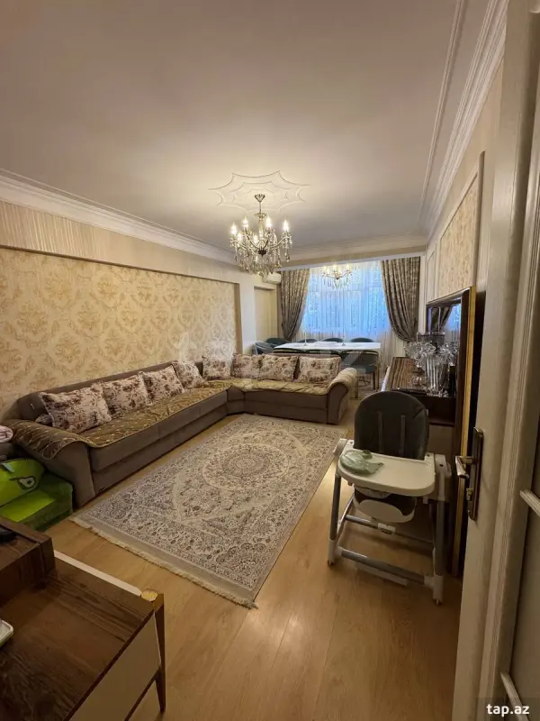 Satılır 3 otaqlı yeni tikili 80 m²