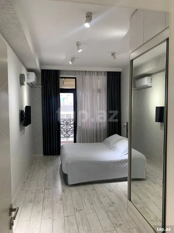 Satılır 2 otaqlı yeni tikili 62 m²