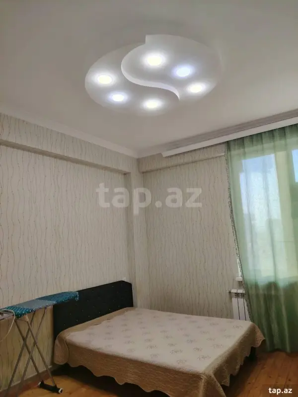 Kirayə verilir 2 otaqlı yeni tikili 60 m²
