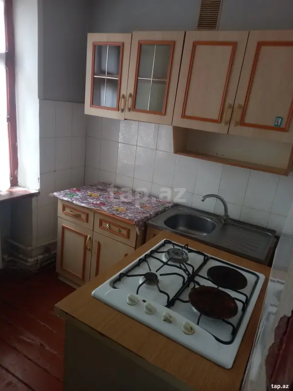 Kirayə verilir 2 otaqlı mənzil 65 m²