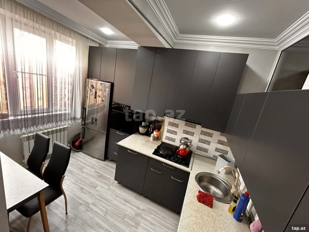 Satılır 2 otaqlı yeni tikili 68 m²