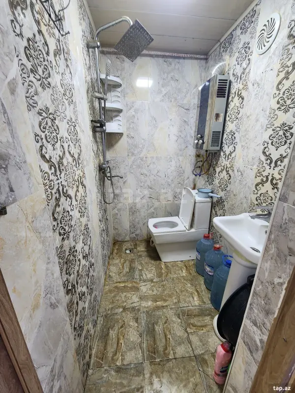 Kirayə verilir 2 otaqlı həyət evi 40 m²