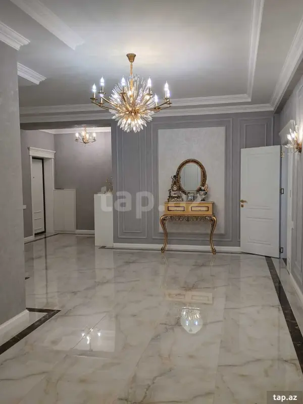 Satılır 4 otaqlı yeni tikili 178 m²