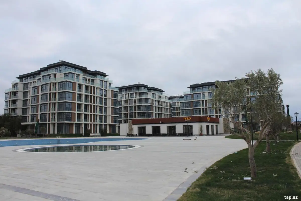 Kirayə verilir 2 otaqlı yeni tikili 72 m²