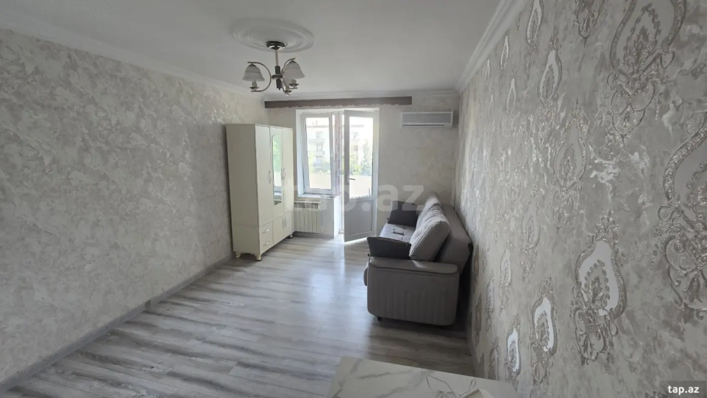 Satılır 1 otaqlı mənzil 37 m²