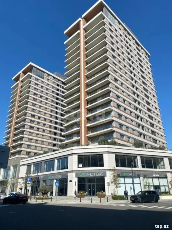 Satılır 3 otaqlı yeni tikili 163 m²