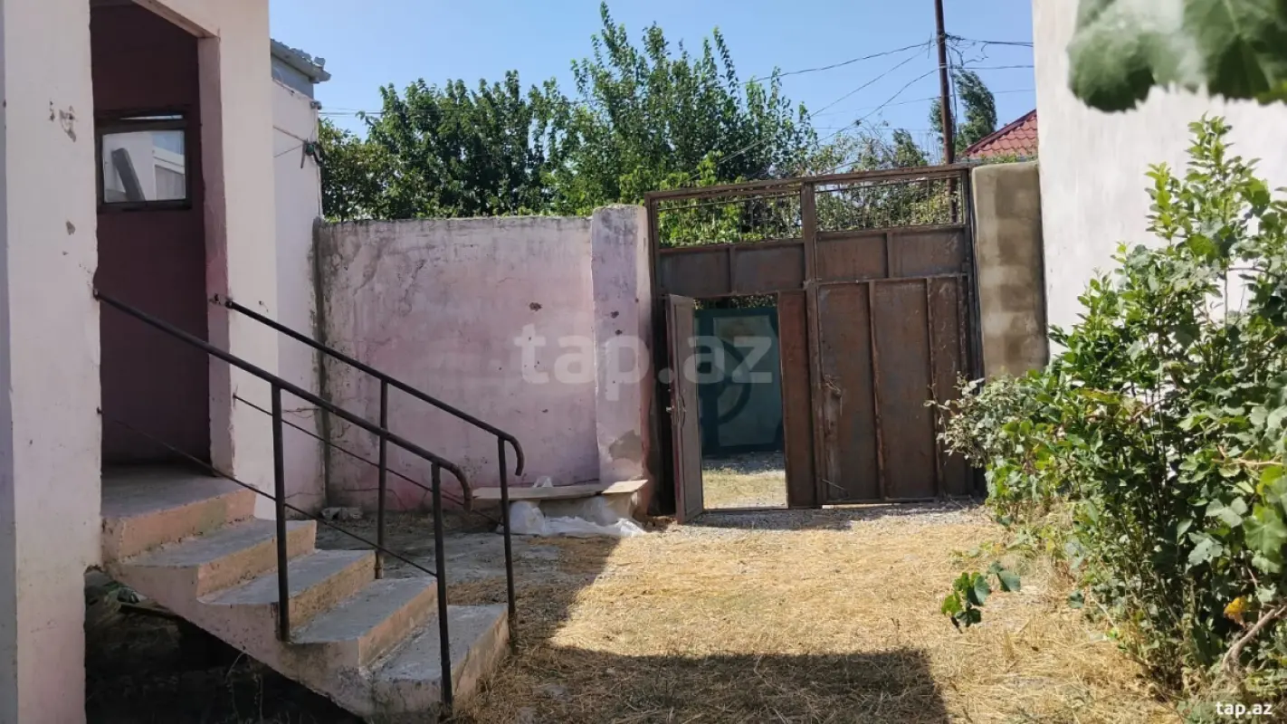 Satılır 3 otaqlı həyət evi 110 m²