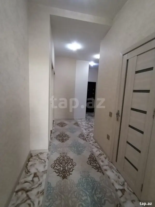 Satılır 3 otaqlı yeni tikili 70 m²