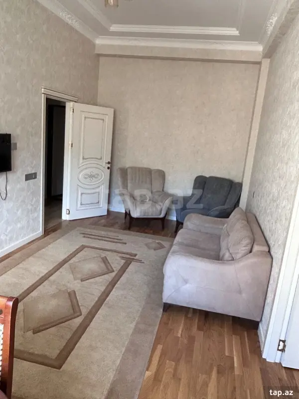 Kirayə verilir 2 otaqlı yeni tikili 46.6 m²