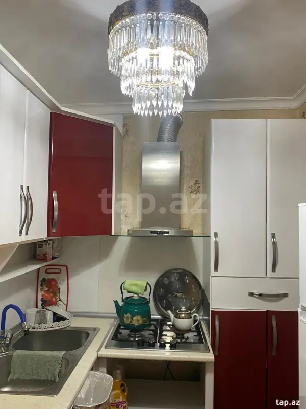 Kirayə verilir 2 otaqlı mənzil 70 m²